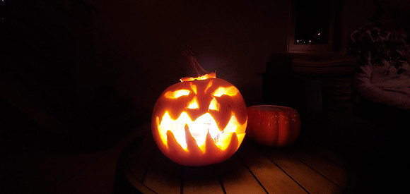 2019-10-23 Pumpkin Carving 134