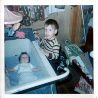 1967 - Blytheville AFB AR - Baby Stephen with brother Scott