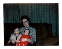 1967-12 - Blytheville AR  - Jolene, Scott and Stephen