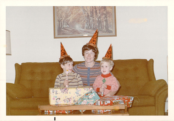 1970-10 - Scott, Stephen and Jolene on Stephen's third birthday