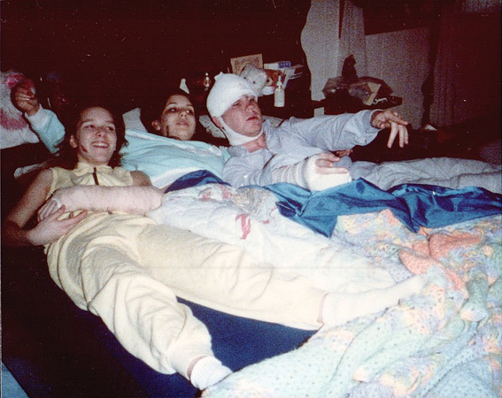 1989-03 - Sheridan AR - Tina, BJ, Stephen after the wreck 1