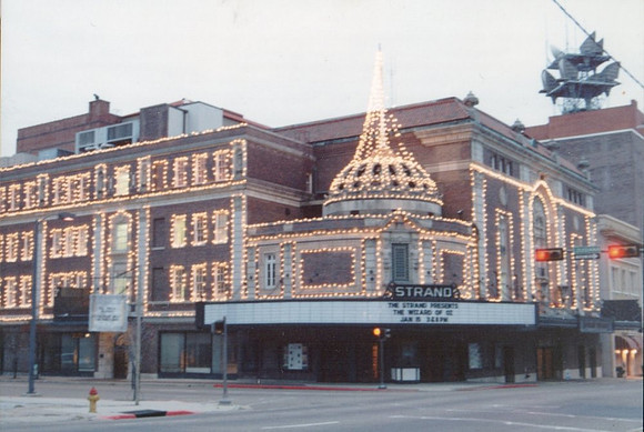 1993-12 - Shreveport LA - The Strand Theater