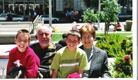 2004-05 Mothers Day at Cheesecake Factory, Union Square 002