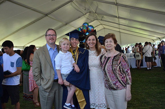 2015-06-13 Felix Graduates 404