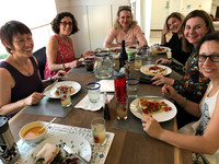 2018-10-20 Victoria in Santa Cruz (Girls' Weekend) 204