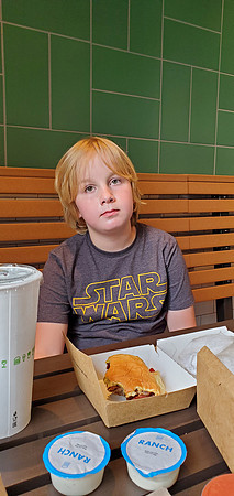 2020-10-02 Shake Shack at Hillsdale 2