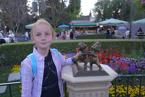 2019-03-31 Disneyland 277