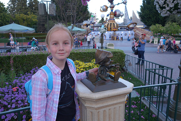 2019-03-31 Disneyland 283