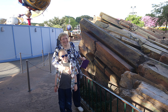 2019-04-02 Disneyland 048