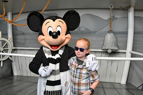 2019-04-02 Disneyland 343