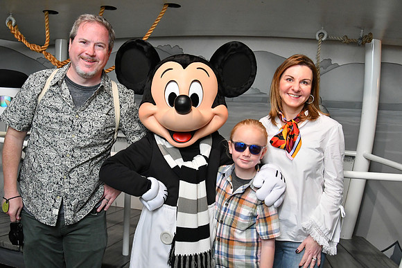 2019-04-02 Disneyland 351
