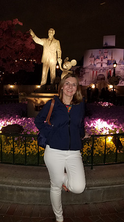 2019-04-02 Disneyland 723