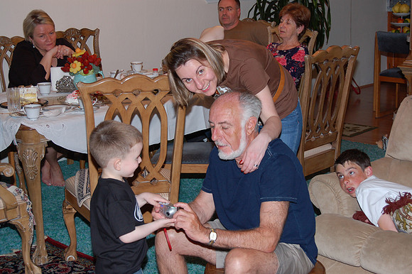 2007-05-12 Boy's Day and Mothers Day 04
