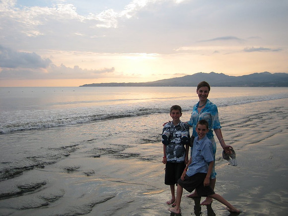 2005-08-12 PV Riu 252