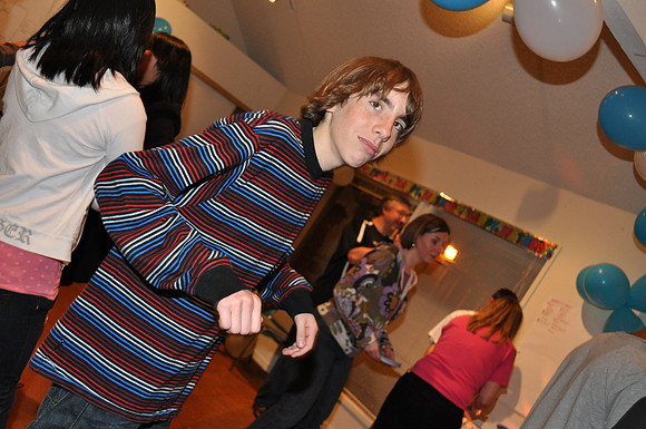 2009-05-02 Nathan & Max Party 598