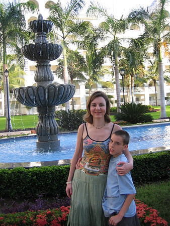 2005-08-12 PV Riu 106