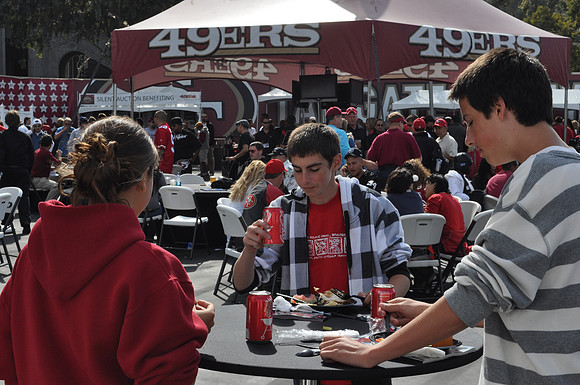 2009-08-22 49ers v Raiders 008