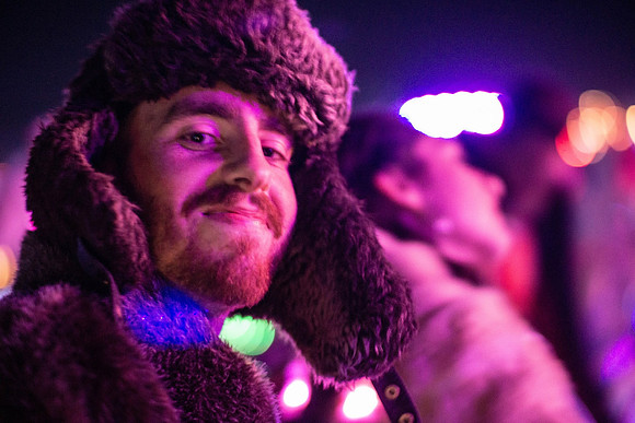 2019-09-02 Felix and Burning Man 09