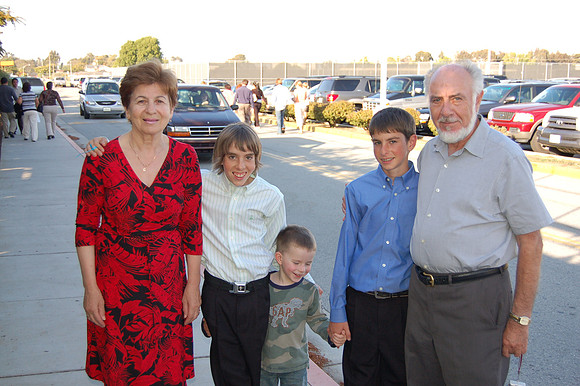 2007-06-13 Middle School Graduation 109
