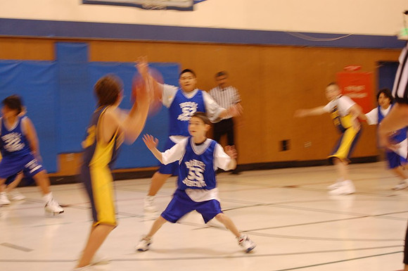 2005-12 Nathan's Basketball 002