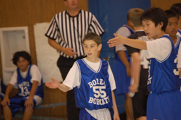 2005-12 Nathan's Basketball 146