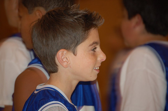 2005-12 Nathan's Basketball 103