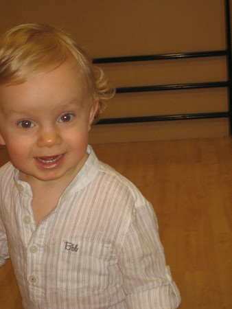2011-08-21 12-00-30 79