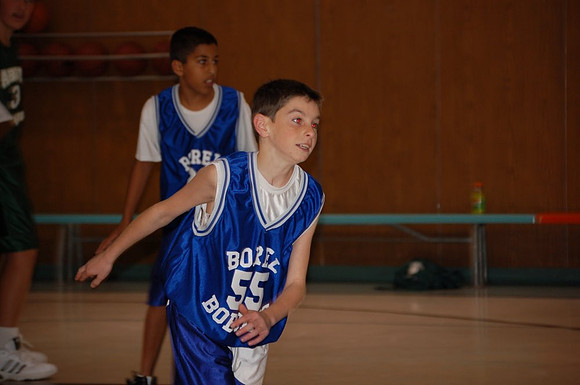 2005-12 Nathan's Basketball 080