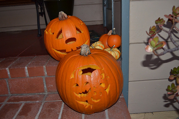 2014-10-19 Pumpkin Carving 88