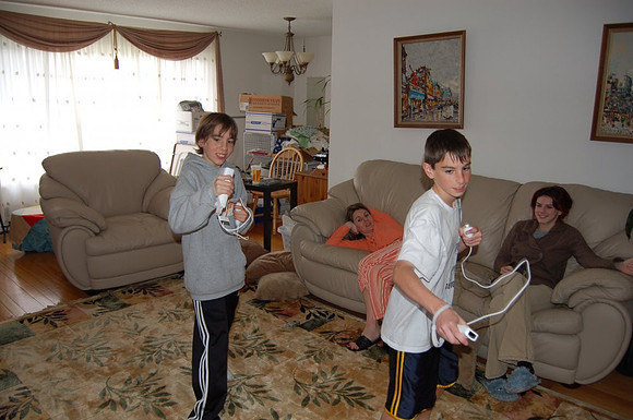 2006-10-24 Christmas Eve Wii 18