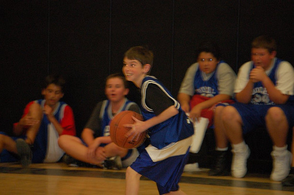 2006-01 Basketball 31